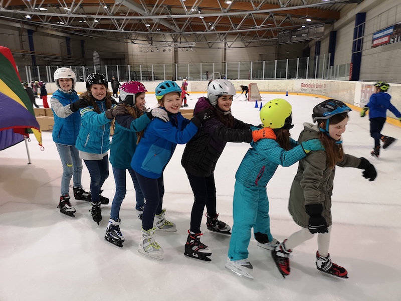 eisfest schlange